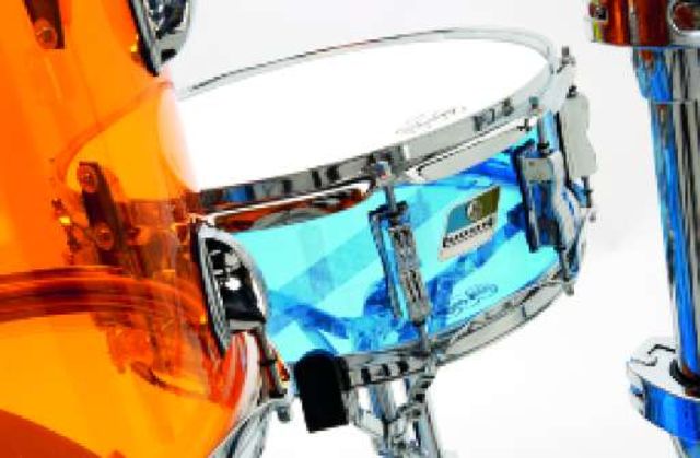 blank The snare has proper 45º bearing edges.